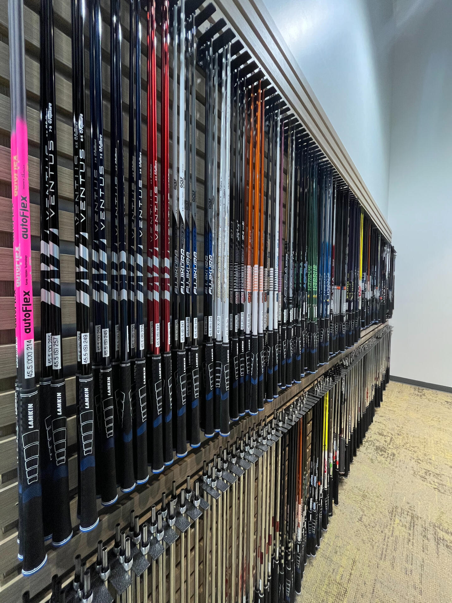 Golf Town Studio X, Custom Fitting Centre, Laeaside