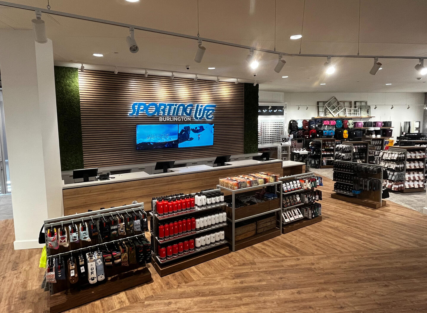 Sporting Life Mapleview, Front Cash